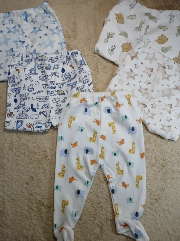 Ranitas estampadas, talles 1, 2 y 3