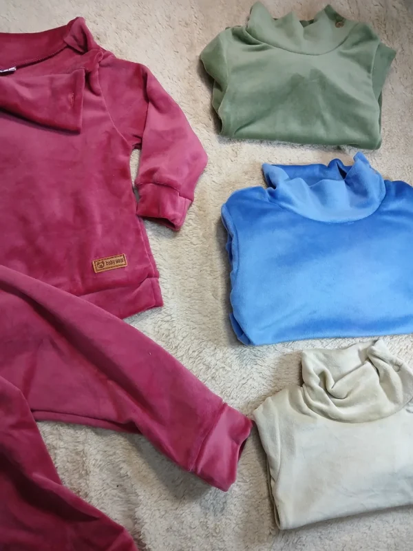 Conjunto plush con botones