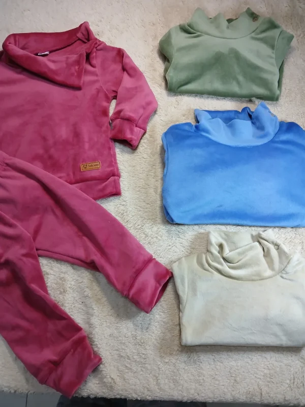 Conjunto plush con botones
