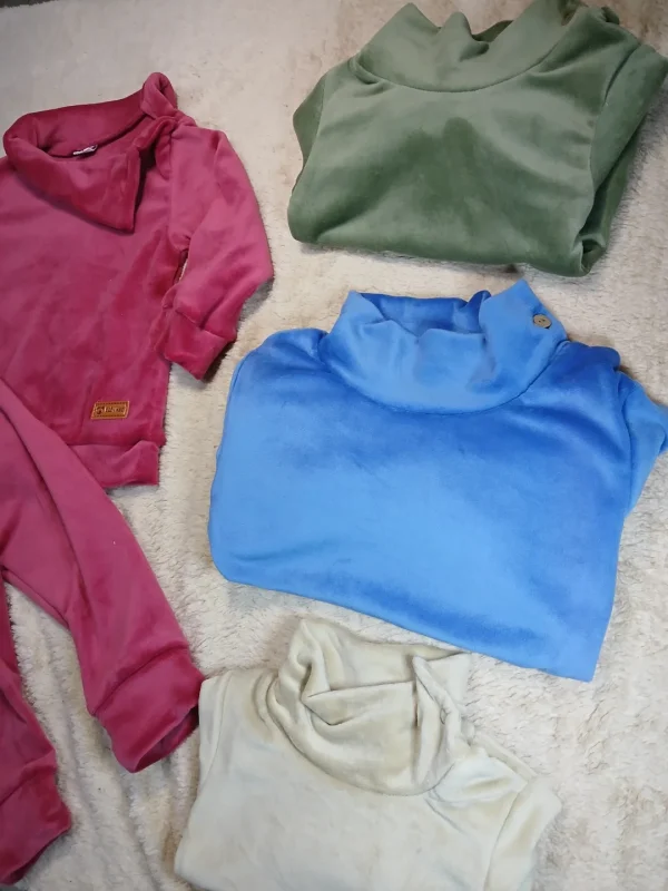 Conjunto plush con botones
