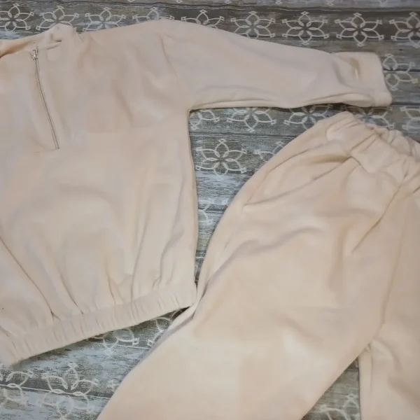 Conjunto bebé plush con frisa